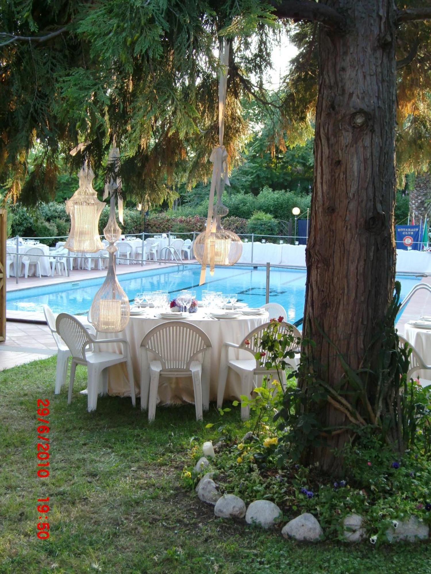 Hotel Garden Terni Exterior foto
